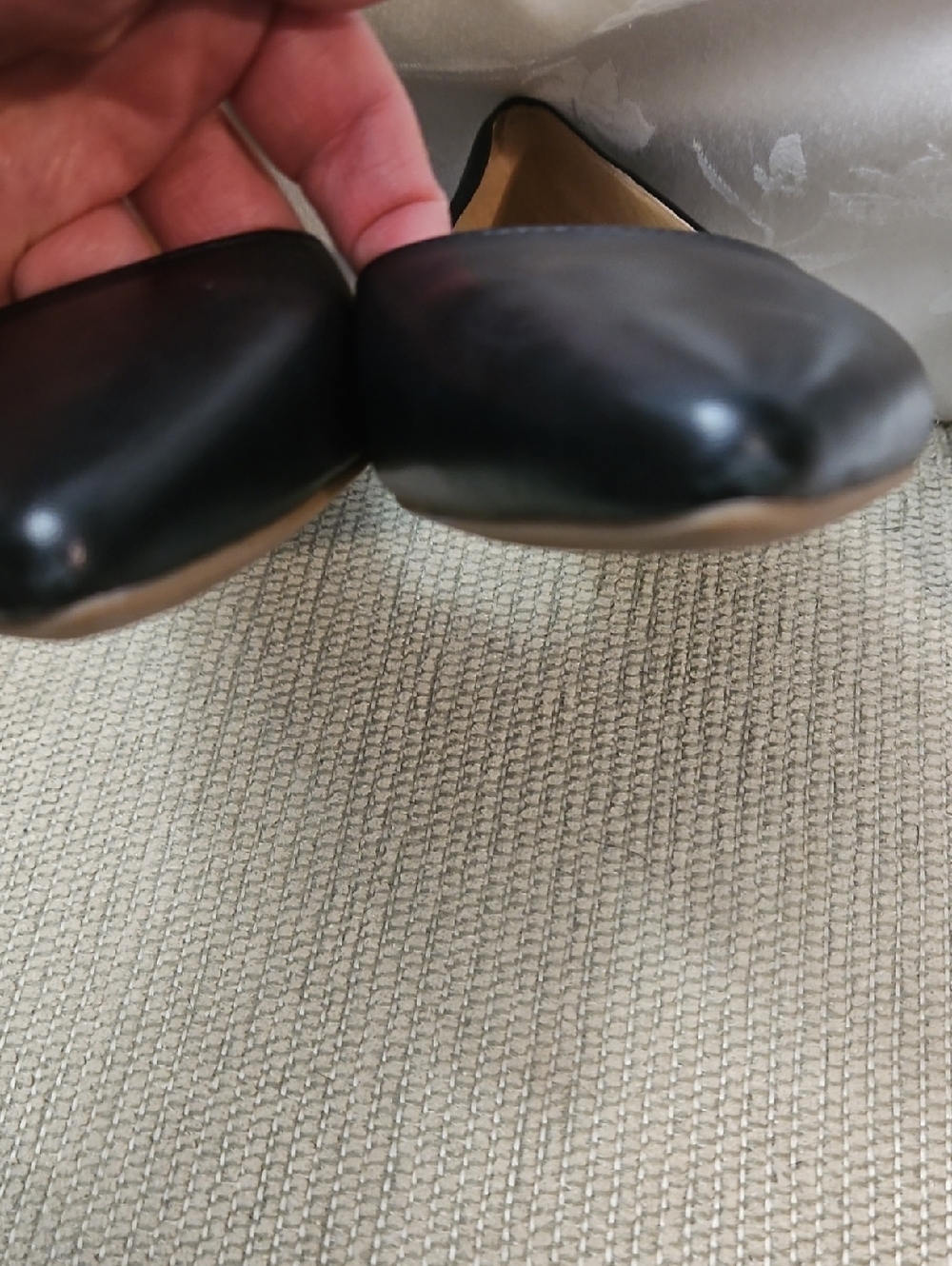 Marc Fisher LTD Sunny Half d' Orsay Flats Women 9.5 Black Leather Pointy Toe - Picture 9 of 11